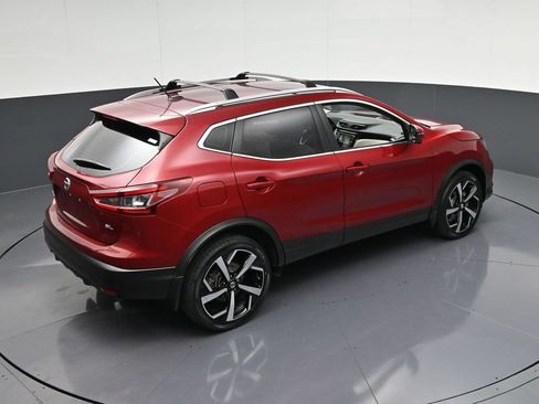 Used 2021 Nissan Rogue Sport SL FWD image 24