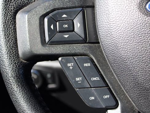 Used 2016 Ford F150 XLT w/ Equipment Group 302A Luxury image 29