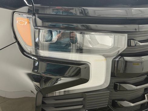 Used 2023 Chevrolet Silverado 1500 RST w/ Redline Edition image 15
