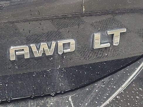 Used 2022 Chevrolet Equinox LT image 9