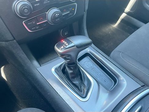 Used 2022 Dodge Charger Scat Pack RWD image 16