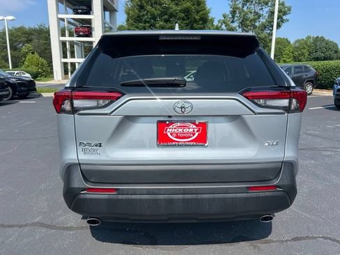 Used 2024 Toyota RAV4 XLE FWD image 8