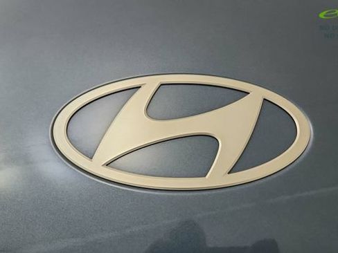 Used 2026 Hyundai Ioniq 5 SE RWD image 16