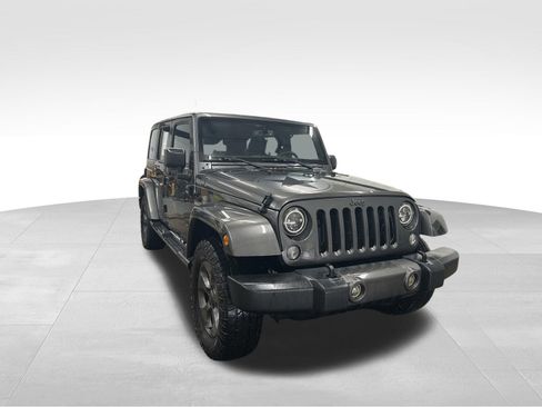 Used 2017 Jeep Wrangler Unlimited Sport AWD/4WD image 8