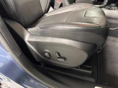 Certified 2021 Jeep Cherokee Limited w/ Elite Package image 44