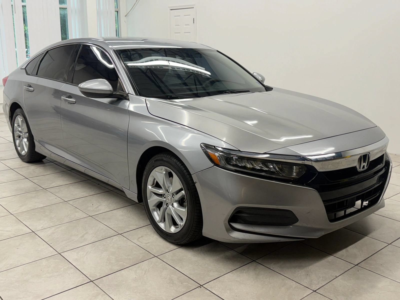Used 2019 Honda Accord LX image 1
