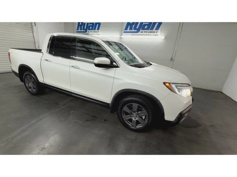 Used 2020 Honda Ridgeline RTL-E image 2