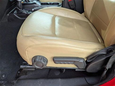 Certified 2018 Jeep Wrangler Unlimited Sahara w/ Dual Top Group image 15