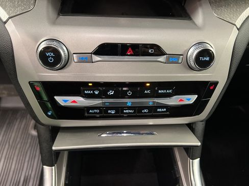 Certified 2023 Ford Explorer Timberline image 13