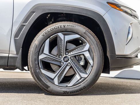 Used 2023 Hyundai Tucson Limited AWD/4WD image 6