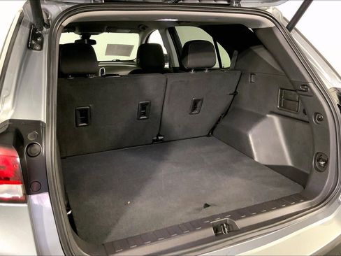 Used 2024 Chevrolet Equinox LT image 4