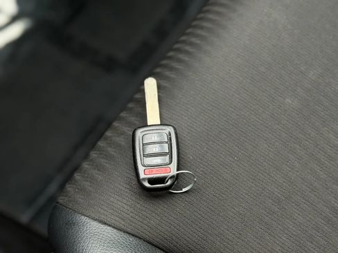 Used 2016 Honda Accord Sport image 17