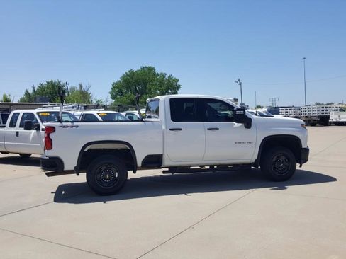 Used 2020 Chevrolet Silverado 2500 W/T w/ WT Convenience Package AWD/4WD image 6