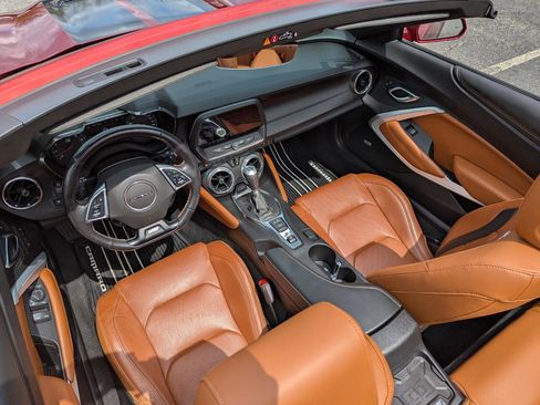 Used 2021 Chevrolet Camaro SS RWD image 45