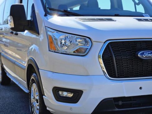 Used 2022 Ford Transit 350 XLT image 9