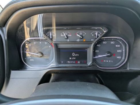 Used 2019 GMC Sierra 1500 SLE w/ SLE Value Package AWD/4WD image 12
