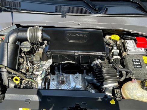 Used 2024 Jeep Compass Limited image 30