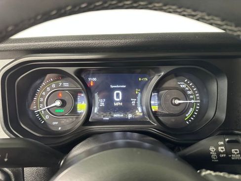 Used 2025 Jeep Wrangler Sport S 4xe w/ Convenience Group image 17