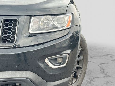 Used 2014 Jeep Grand Cherokee Laredo w/ Security & Convenience Group AWD/4WD image 2