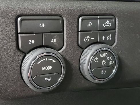 New 2026 Chevrolet Silverado 2500 LT w/ Safety Package image 32