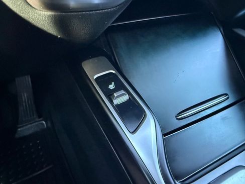 Used 2022 Kia Sorento S image 31