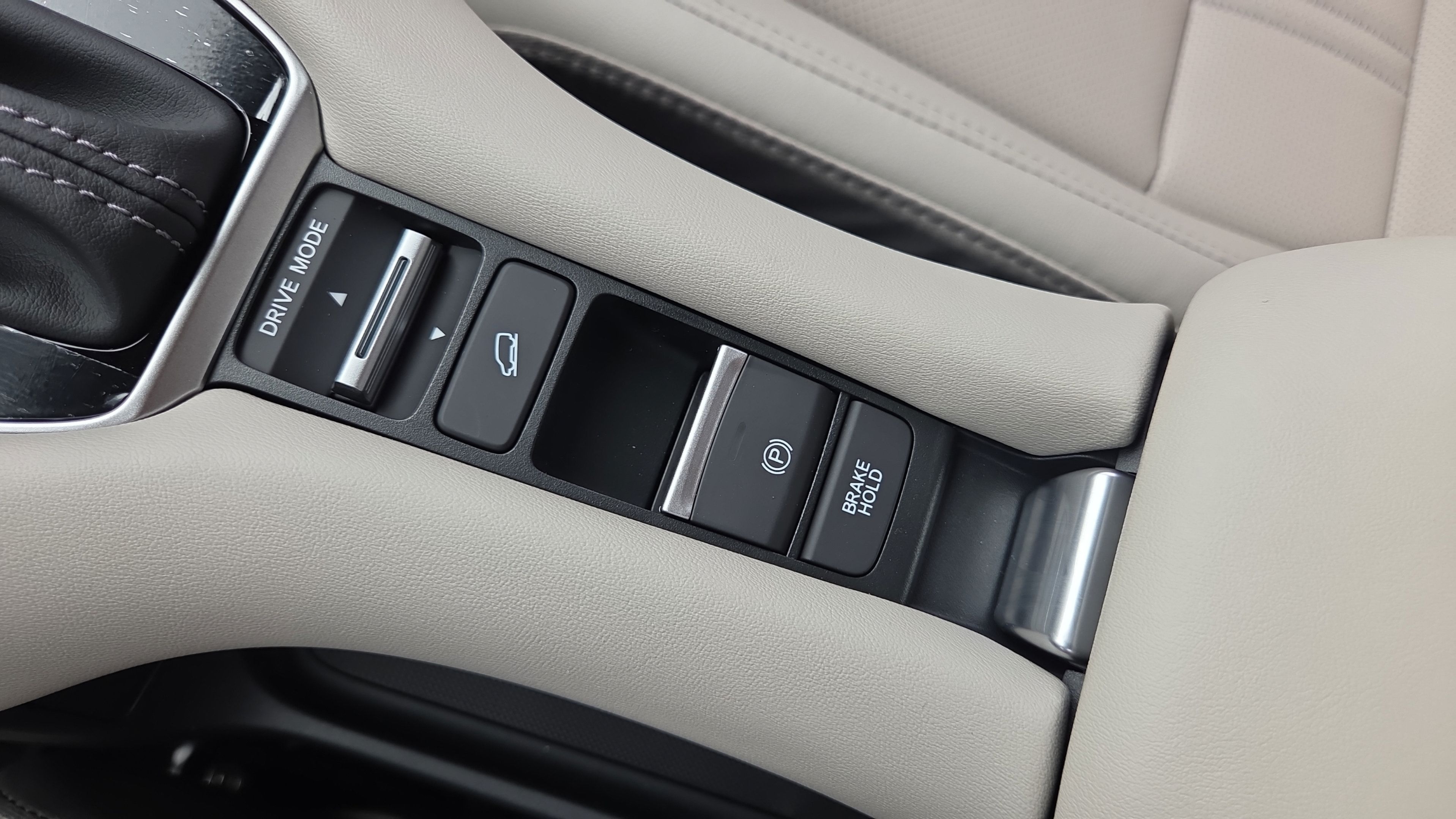 New 2027 Honda HR-V EX-L image 31