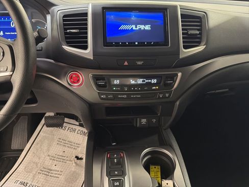 Used 2019 Honda Passport Sport image 16