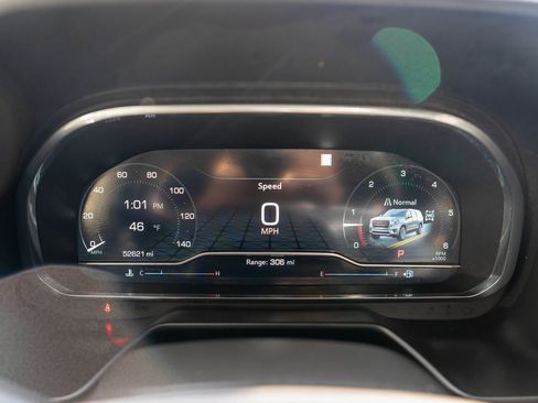 Used 2022 GMC Yukon XL AT4 w/ AT4 Premium Plus Package image 26