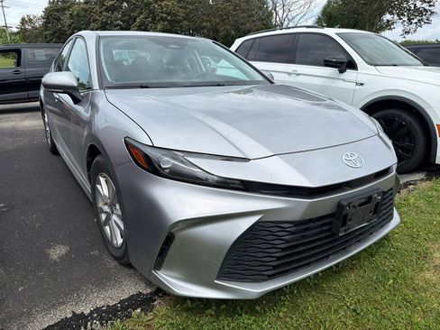 Used 2025 Toyota Camry LE FWD image 1