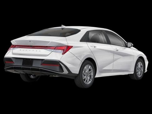 New 2026 Hyundai Elantra SEL Sport Premium FWD image 15