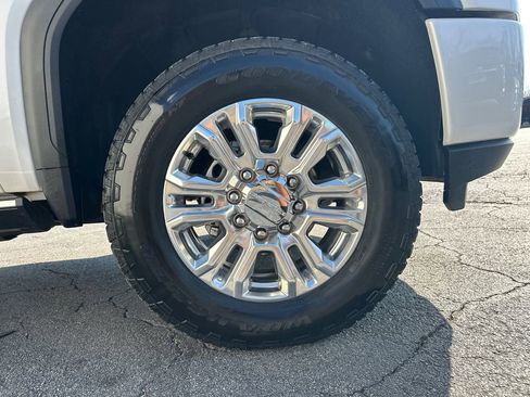 Used 2022 GMC Sierra 2500 Denali image 13