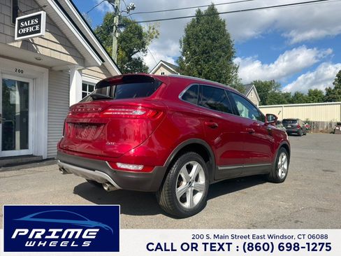 Used 2018 Lincoln MKC Premiere FWD image 7