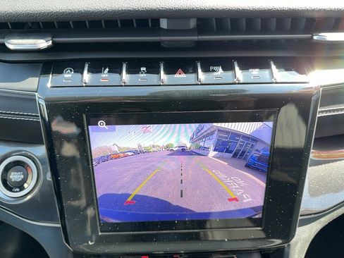 Certified 2021 Jeep Grand Cherokee L Laredo w/ Luxury Tech Group I AWD/4WD image 18