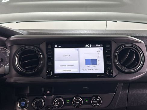 Certified 2020 Toyota Tacoma TRD Sport image 10