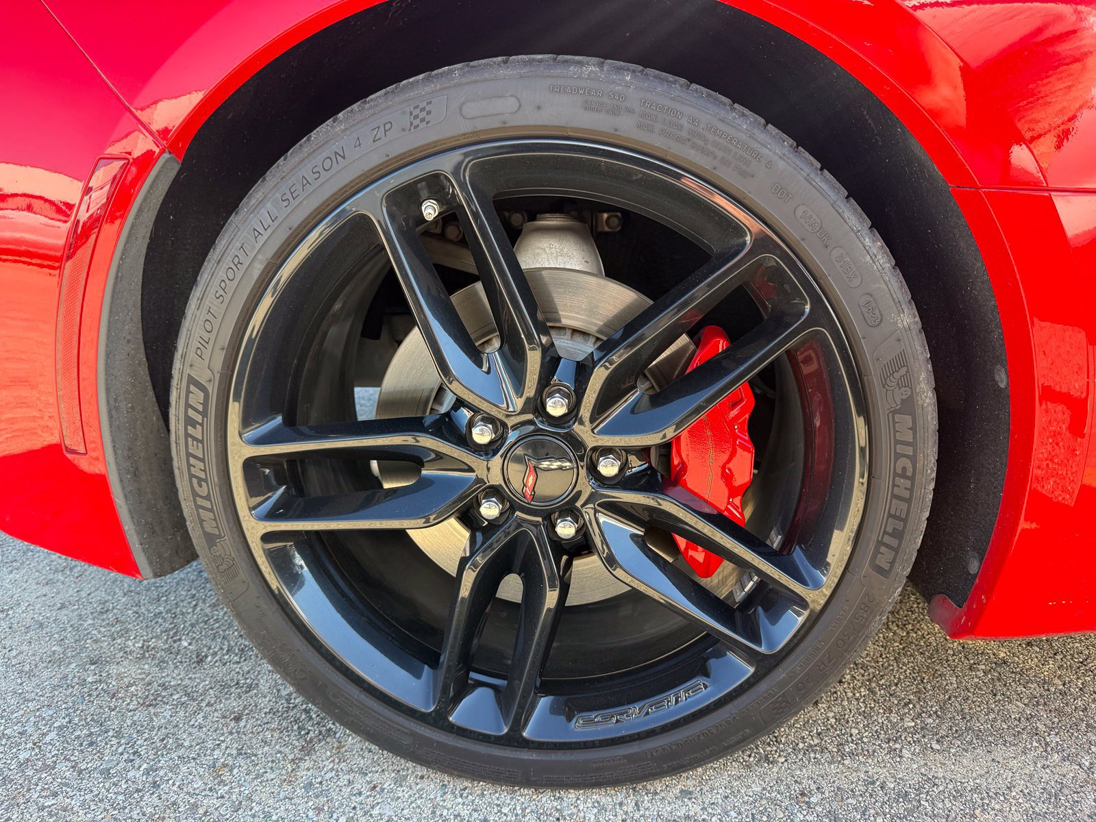 Used 2016 Chevrolet Corvette Stingray Coupe w/ 2LT Preferred Equipment Group RWD image 9