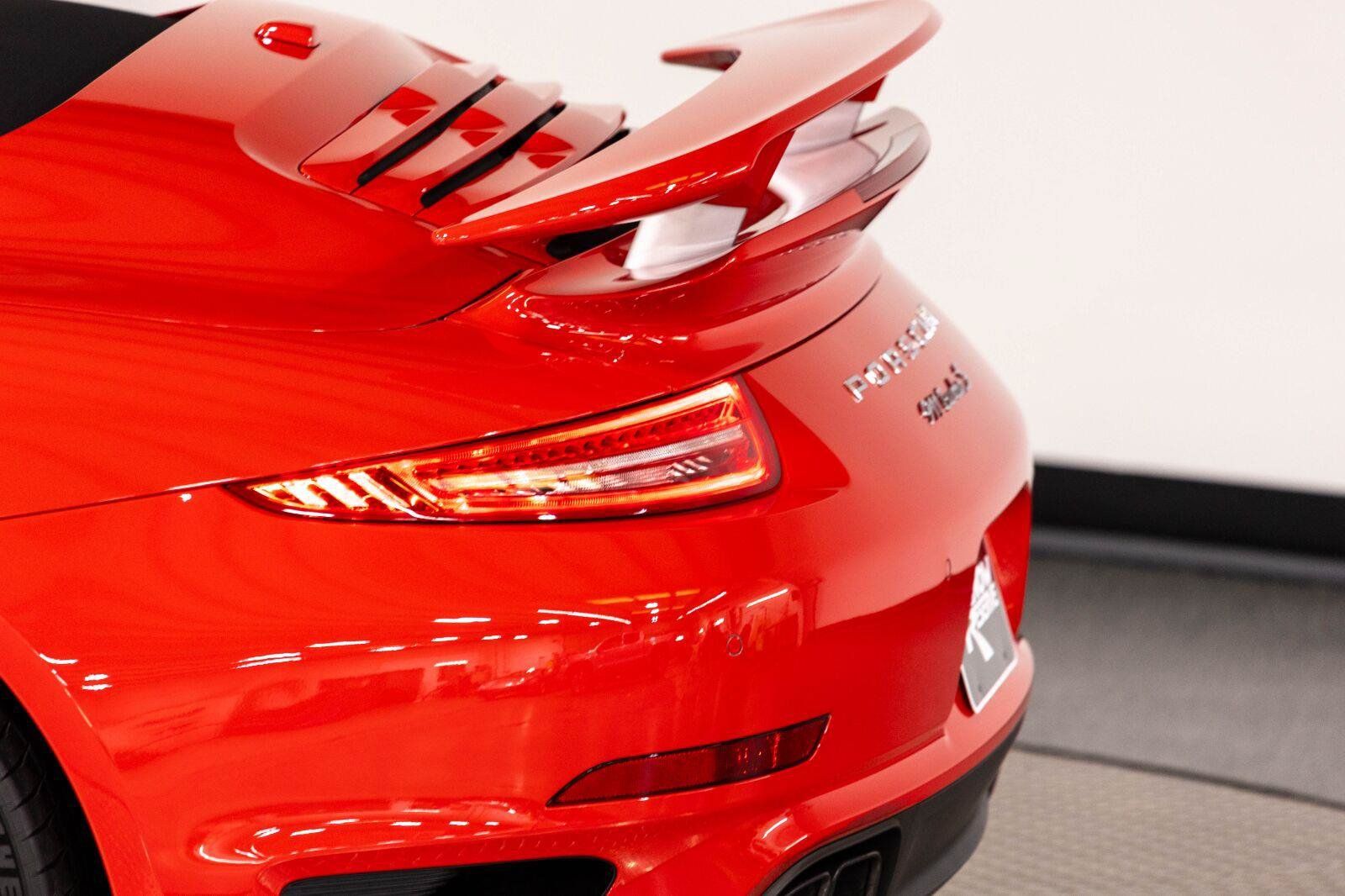 Used 2015 Porsche 911 Turbo S AWD/4WD image 41