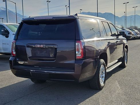Used 2016 GMC Yukon XL SLT w/ Open Road Package image 3
