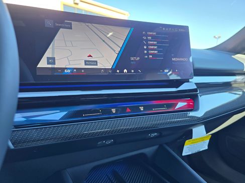 New 2027 BMW M5 Touring AWD/4WD image 19