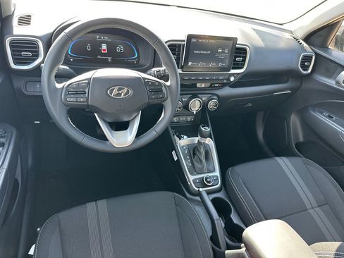 New 2026 Hyundai Venue SEL FWD image 23