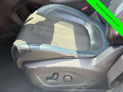 Used 2015 Chrysler 200 S w/ Navigation & Sound Group I FWD image 5