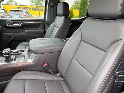 New 2026 GMC Sierra 1500 SLT w/ SLT Premium Plus Package AWD/4WD image 20