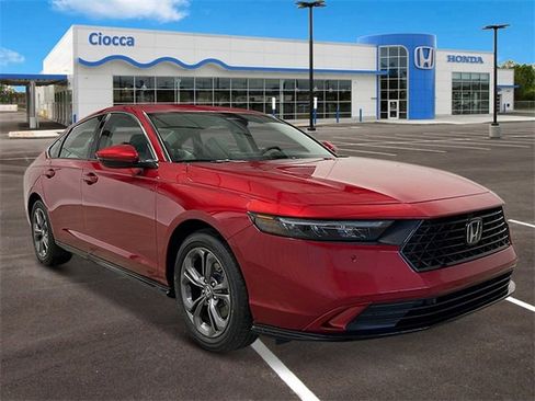 New 2025 Honda Accord EX-L image 9