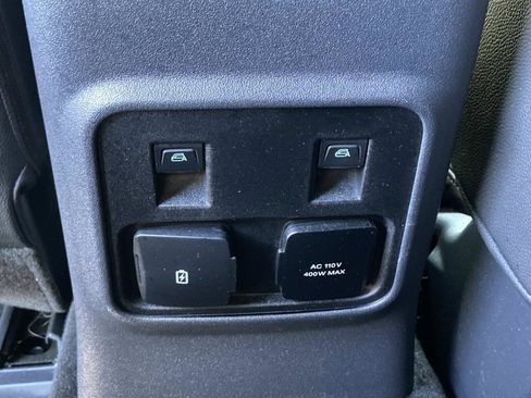 Used 2024 Ford Bronco Wildtrak AWD/4WD image 13