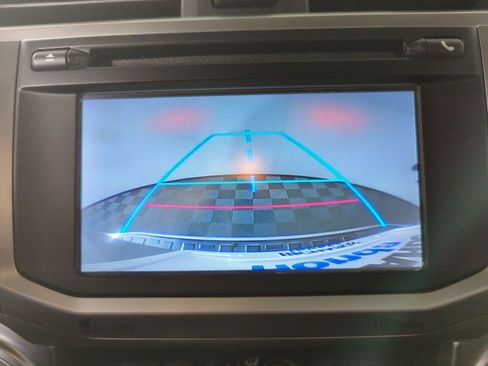 Used 2015 Toyota 4Runner SR5 image 15