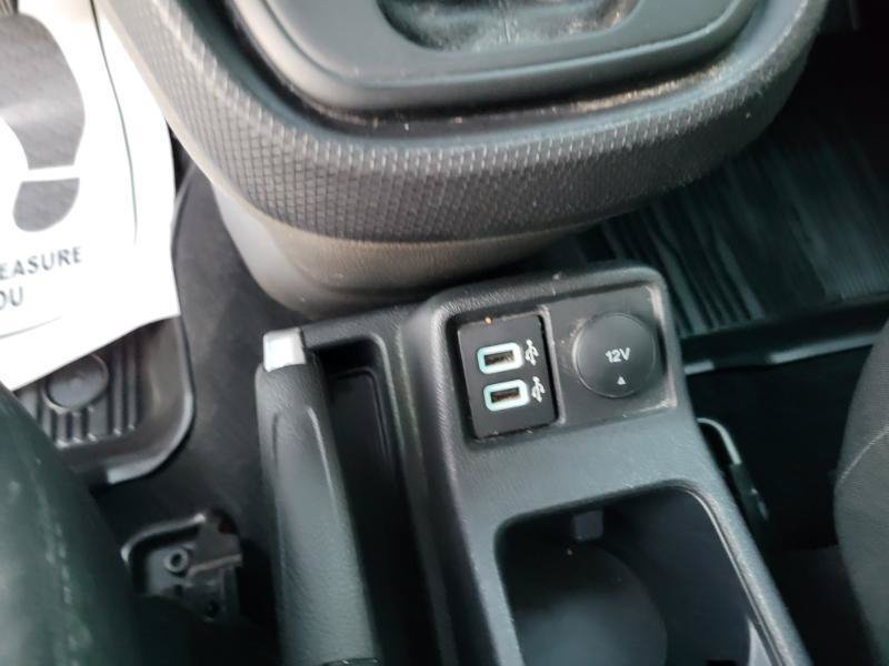 Used 2020 Ford Transit Connect XLT FWD image 22