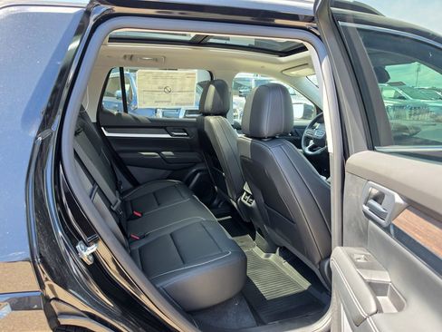 New 2026 GMC Terrain Denali w/ LPO, Floor Liner Package AWD/4WD image 34