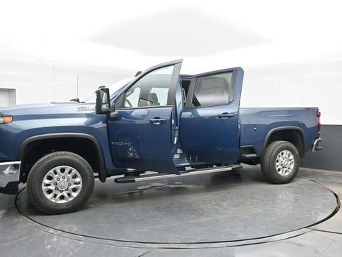 New 2026 Chevrolet Silverado 3500 LT w/ Leather Package AWD/4WD image 53