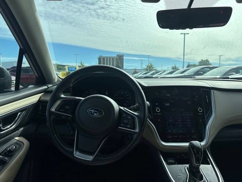 Used 2021 Subaru Outback Premium AWD/4WD image 11