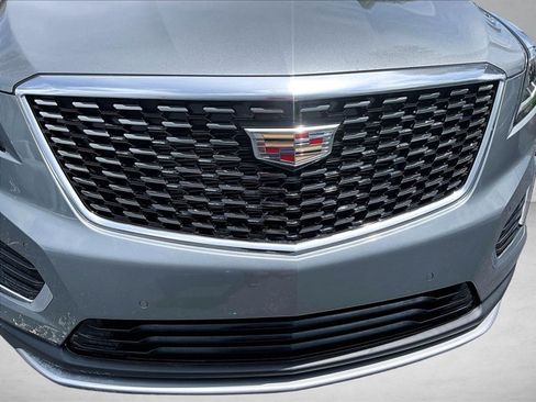 Certified 2023 Cadillac XT5 Premium Luxury FWD image 30