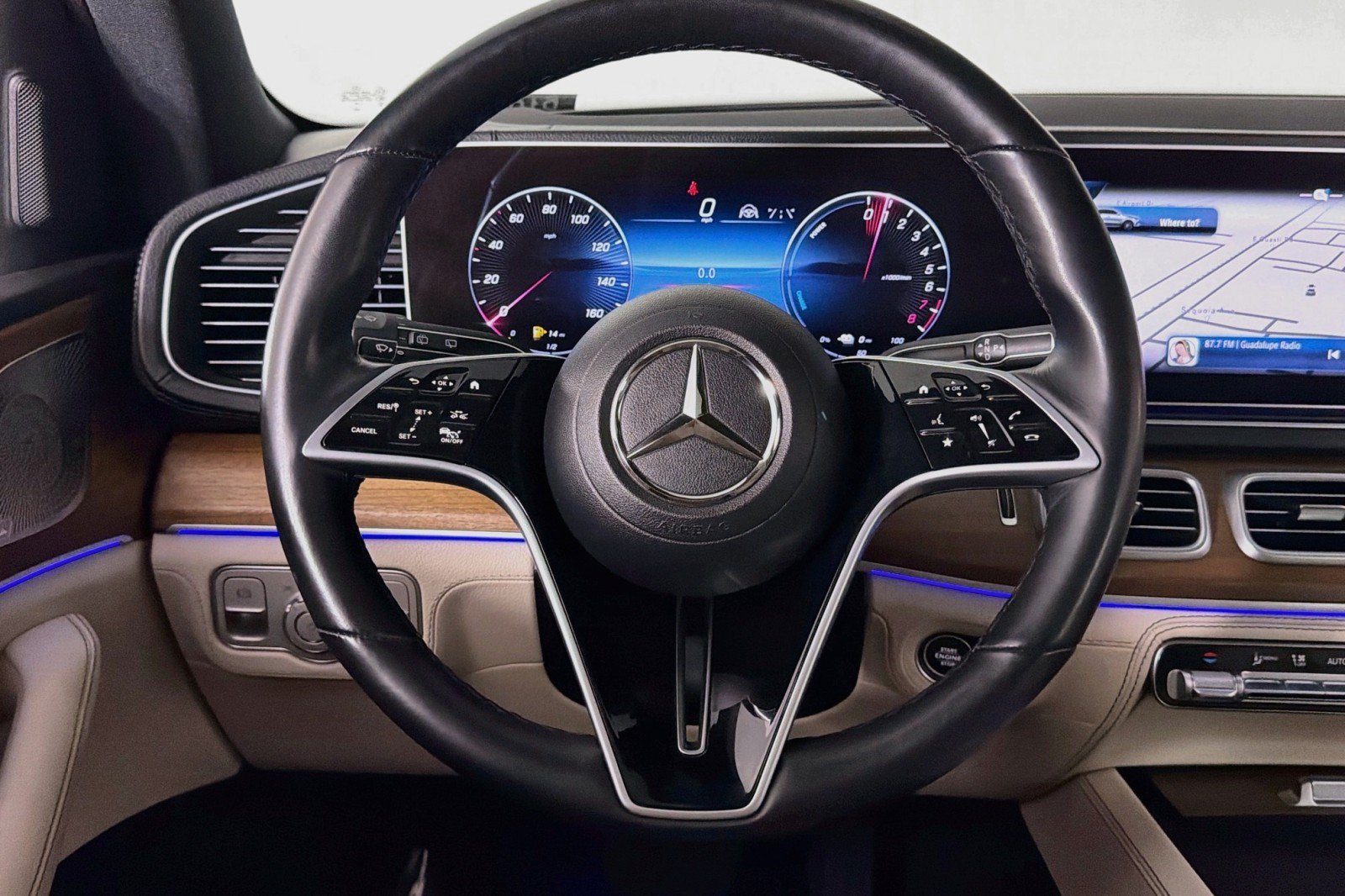 Certified 2024 Mercedes-Benz GLE 450e 4MATIC w/ AMG Line Exterior image 20
